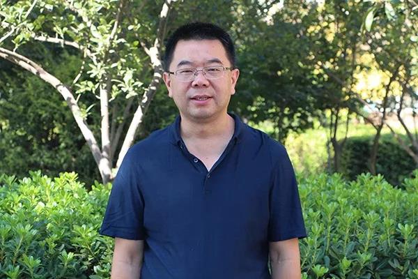 杨志真.jpg